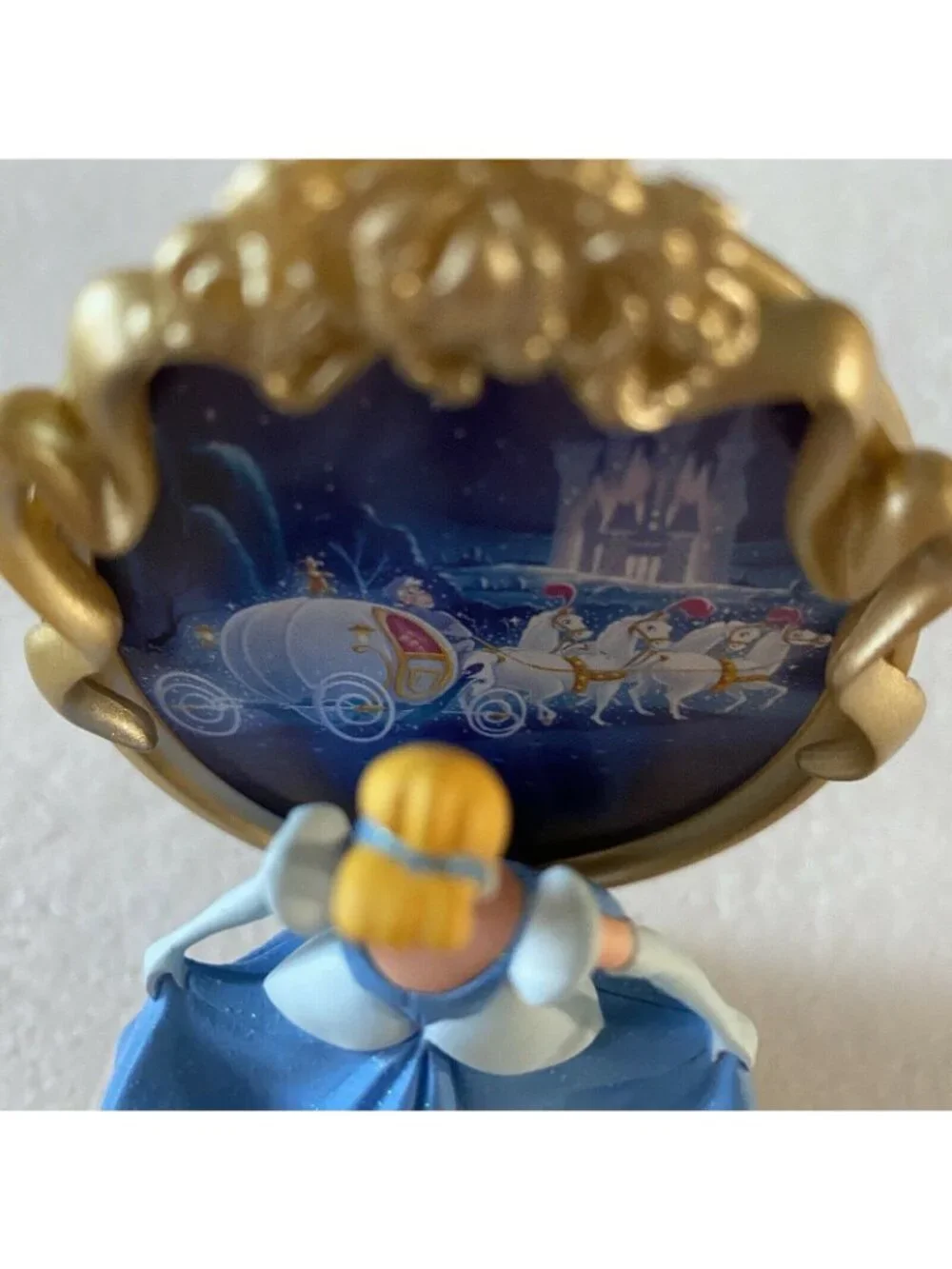 Cinderella Walt Disney  1st in Series 1997 Hallmark Keepsake Christmas Ornament